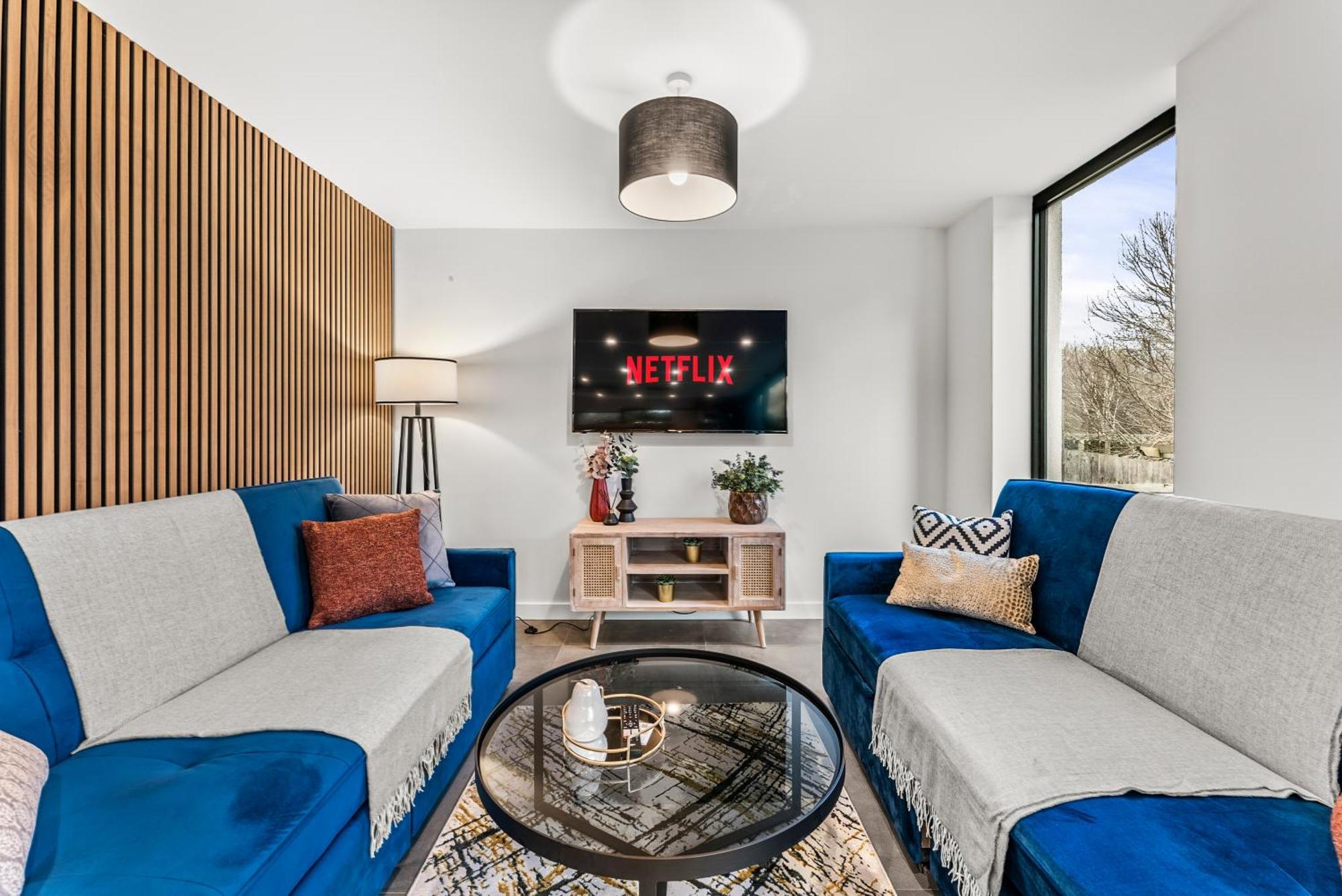 Elegant Retreat In Cheltenham - Garden & Parking Included Luaran gambar