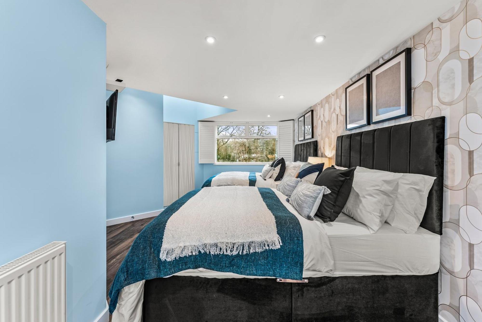 Elegant Retreat In Cheltenham - Garden & Parking Included Luaran gambar
