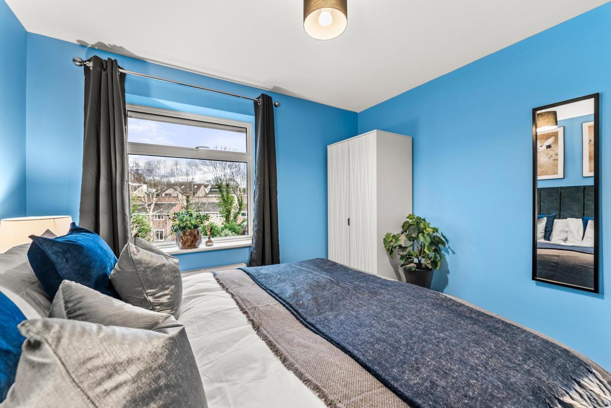 Elegant Retreat In Cheltenham - Garden & Parking Included Luaran gambar