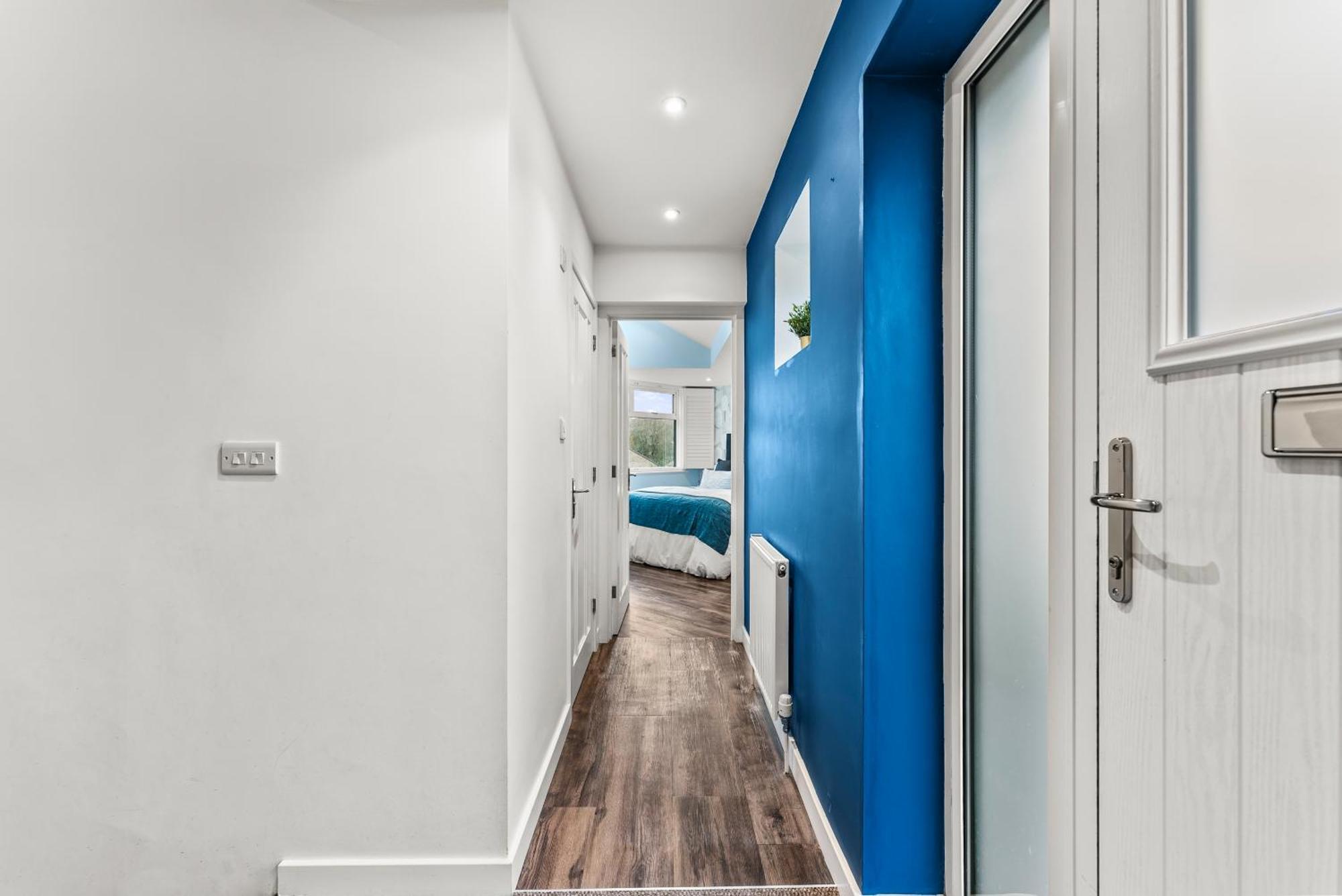 Elegant Retreat In Cheltenham - Garden & Parking Included Luaran gambar