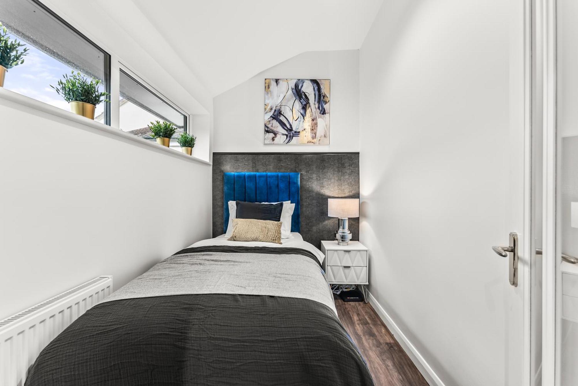 Elegant Retreat In Cheltenham - Garden & Parking Included Luaran gambar